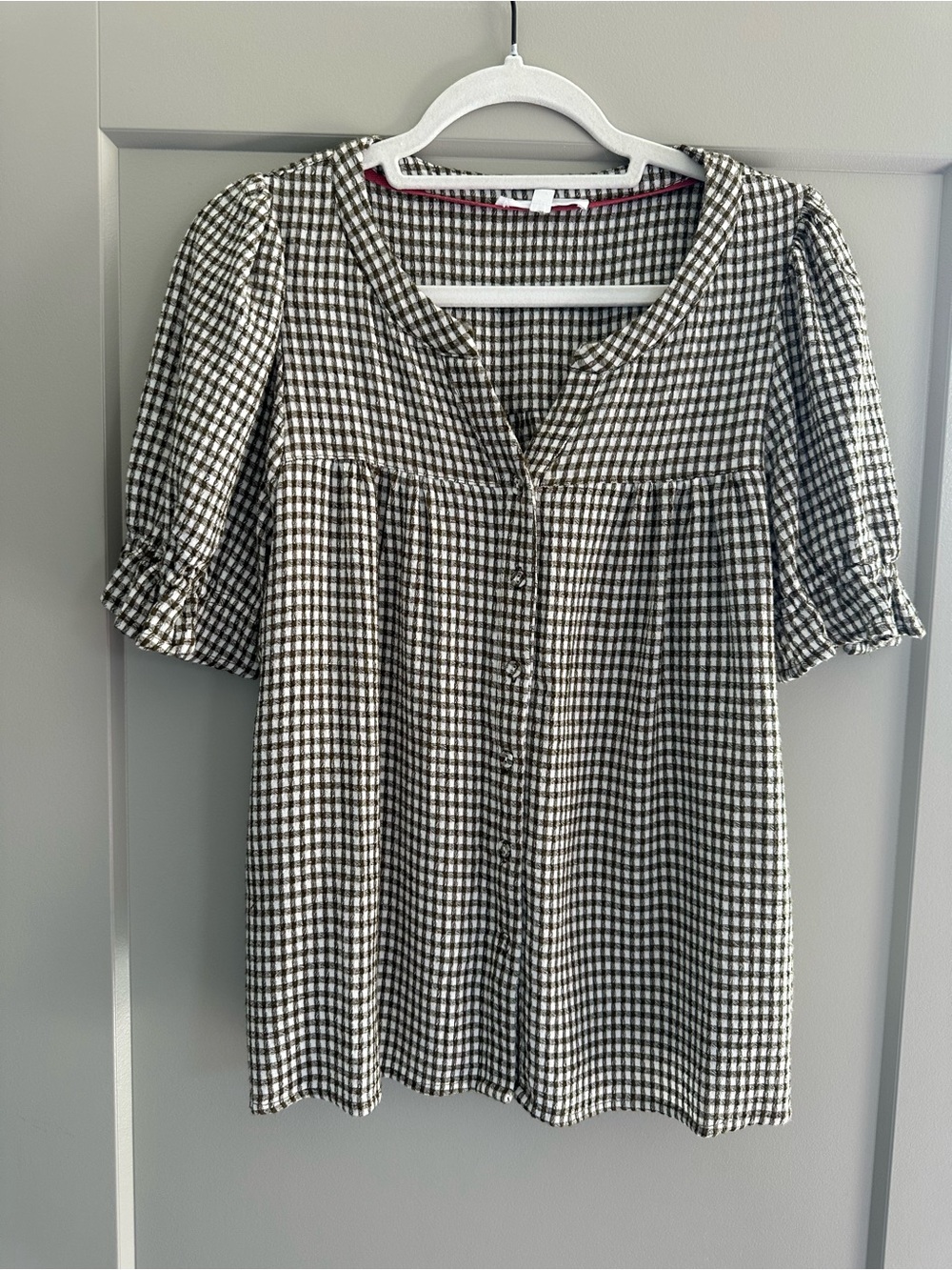 Women's Black & White Gingham Button-Front Top